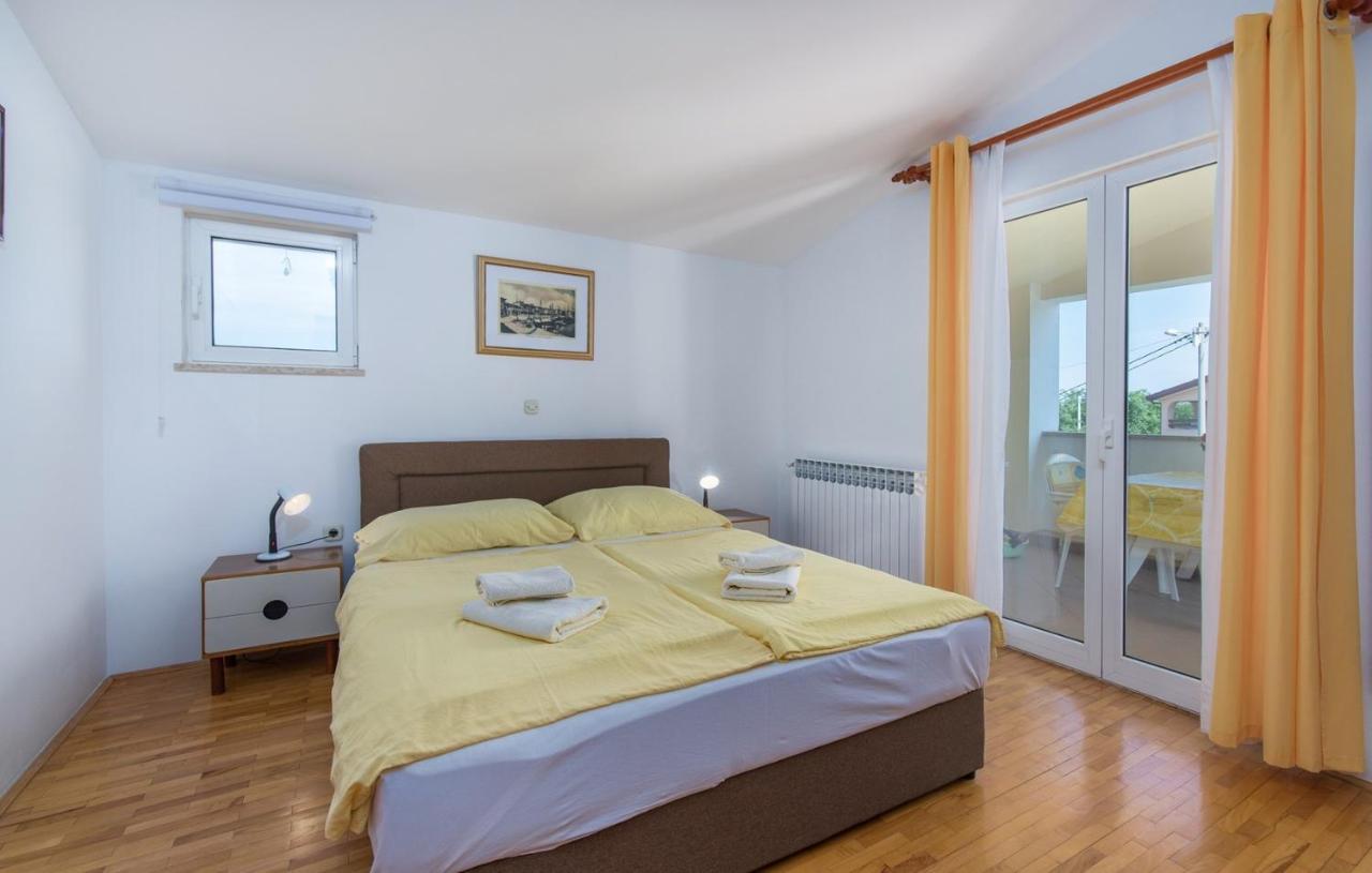 Villa Anita With Common Pool Vrvari ภายนอก รูปภาพ