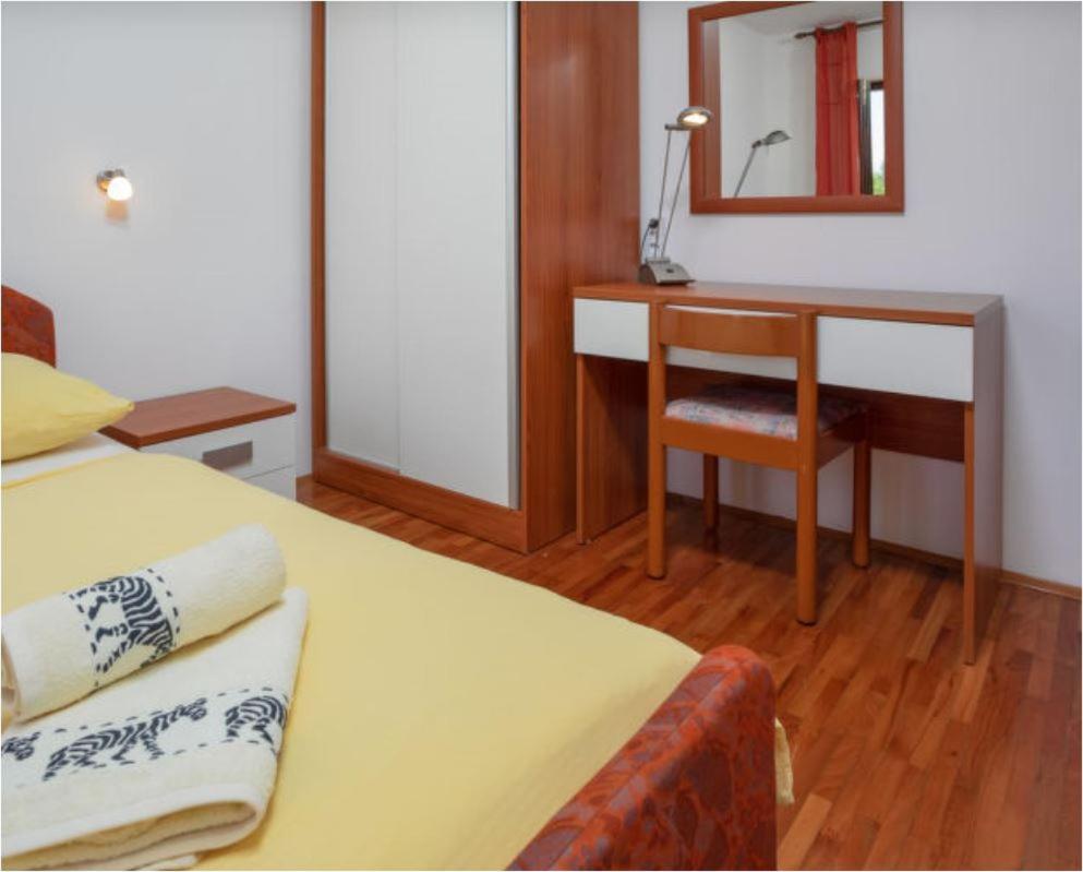 Villa Anita With Common Pool Vrvari ห้อง รูปภาพ